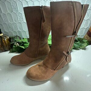Brown Leather Knee-High Boots With Dual Zipper Closure & Block Heel